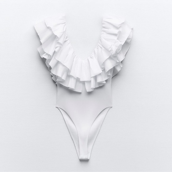 Zara Tops - Zara Ruffled Rib Bodysuit White Size Small NWT